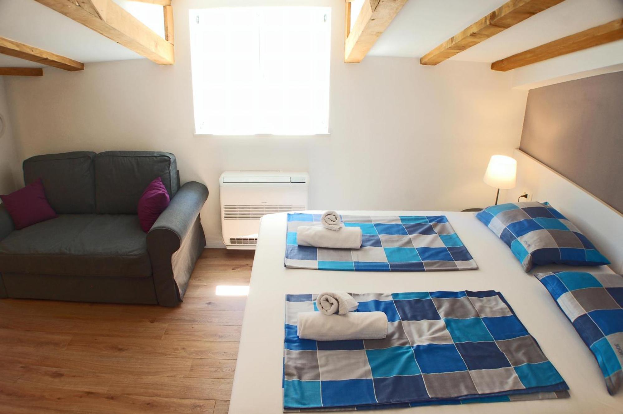 Duma Apartment